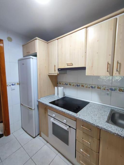 Apartment En Playa Carvajal Fuengirola
